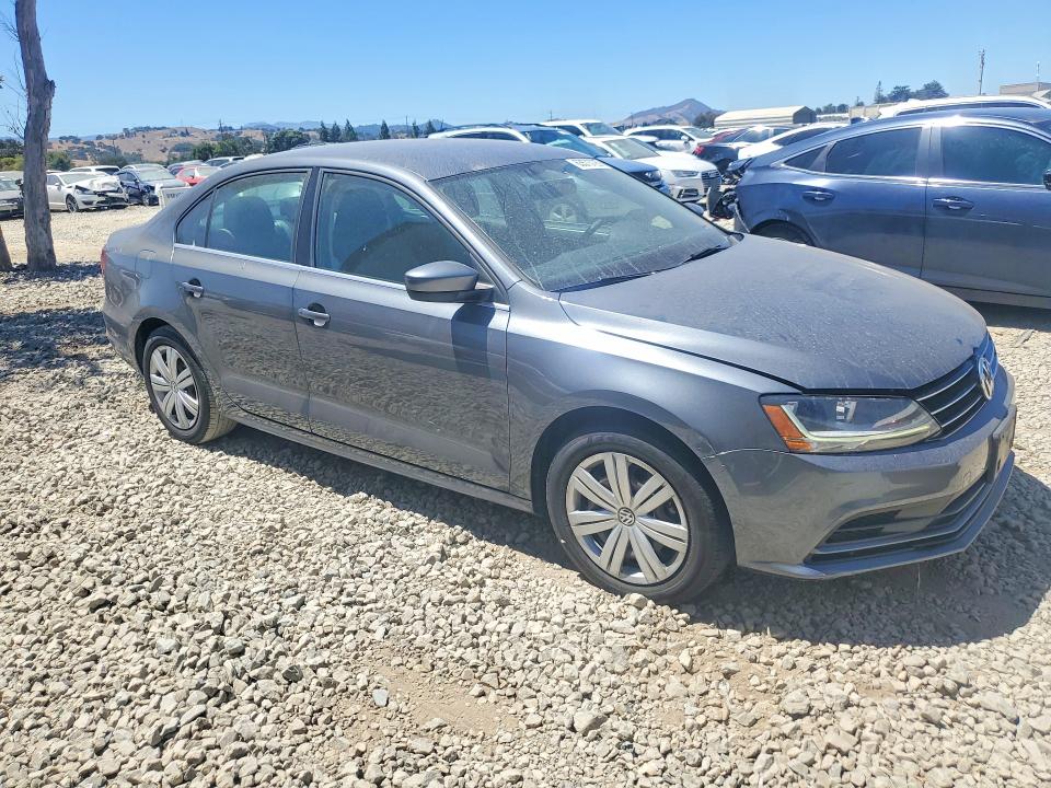 2017 Volkswagen Jetta მანქანა იყიდება აუქციონზე, vin: 3VW2B7AJ0HM372219, აუქციონის ნომერი: 63573726