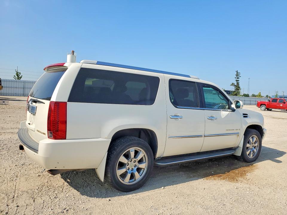 Продажа на аукционе авто 2007 Cadillac Escalade, vin: 1GYFK66807R412603, номер лота: 61009846