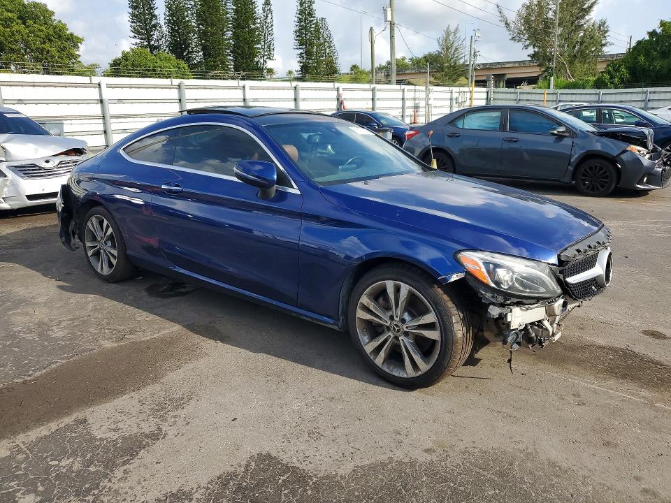 2017 Mercedes-benz C მანქანა იყიდება აუქციონზე, vin: WDDWJ4KB1HF331939, აუქციონის ნომერი: 61477596