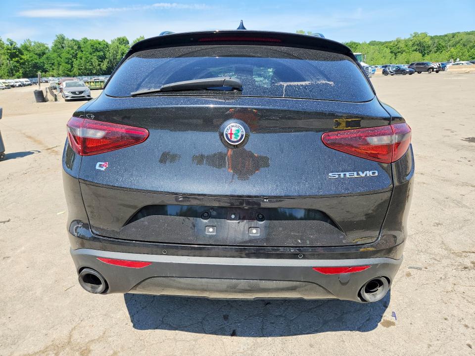 61481016 :رقم المزاد ، ZASPAKANXN7D24726 vin ، 2022 Alfa Romeo Stelvio مزاد بيع