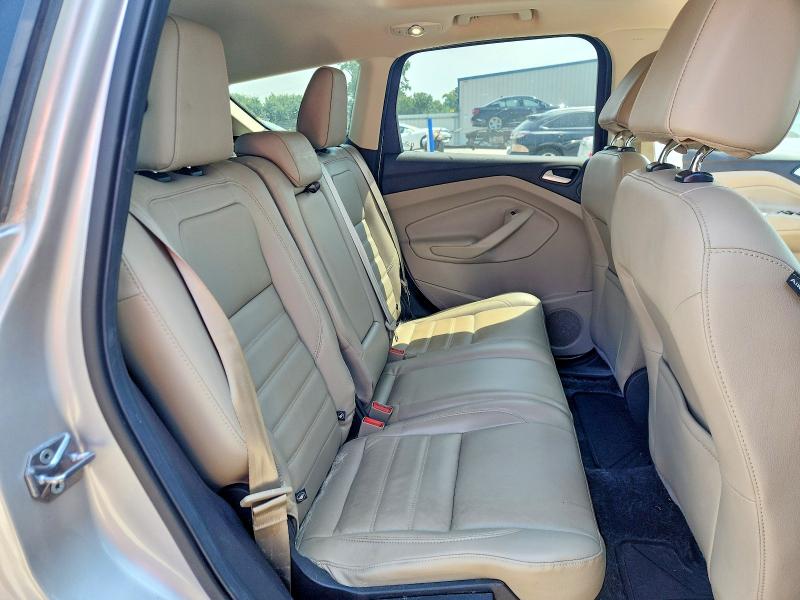 62853066 :رقم المزاد ، 1FMCU9J9XHUD60640 vin ، 2017 Ford Escape مزاد بيع