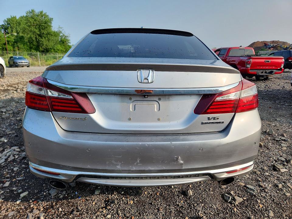 Продажа на аукционе авто 2017 Honda Accord, vin: 1HGCR3F93HA026349, номер лота: 61574446