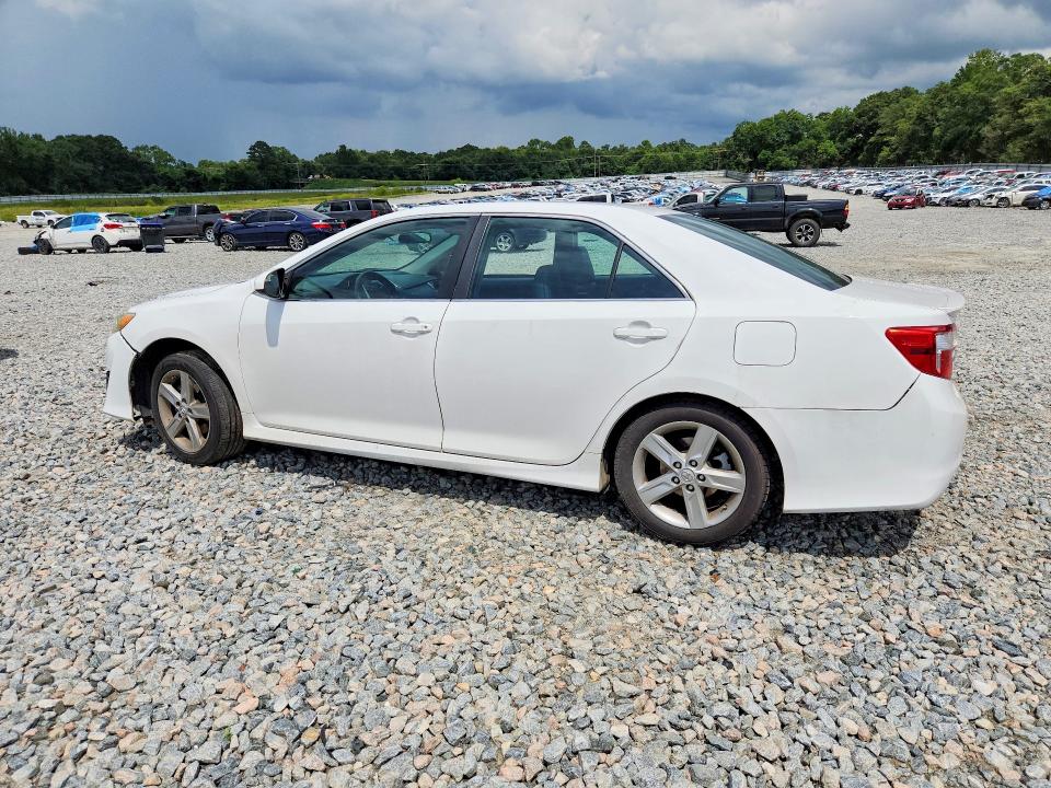 Aukcja sprzedaży 2014 Toyota Camry, vin: 4T1BF1FK7EU355670, numer aukcji: 61004636