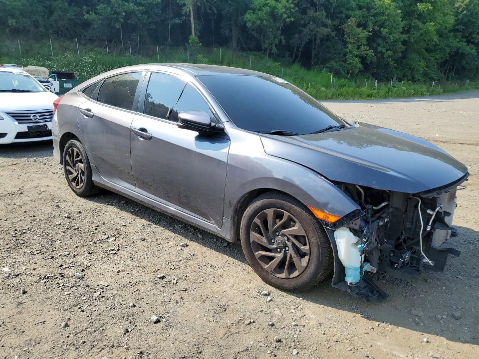 62115216 :رقم المزاد ، 2HGFC2F74JH515891 vin ، 2018 Honda Civic مزاد بيع