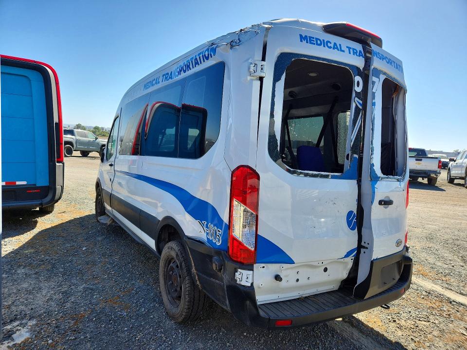 58991816 :رقم المزاد ، 1FTYE2CM8KKB72492 vin ، 2019 Ford Transit مزاد بيع