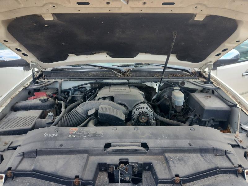 Продажа на аукционе авто 2011 Chevrolet Suburban, vin: 1GNSKKE31BR333346, номер лота: 62268796