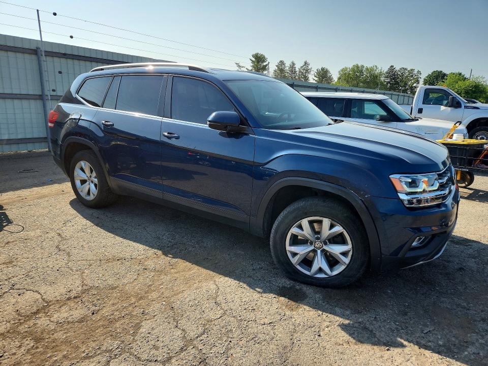 2018 Volkswagen Atlas მანქანა იყიდება აუქციონზე, vin: 1V2KR2CA0JC571422, აუქციონის ნომერი: 59263726