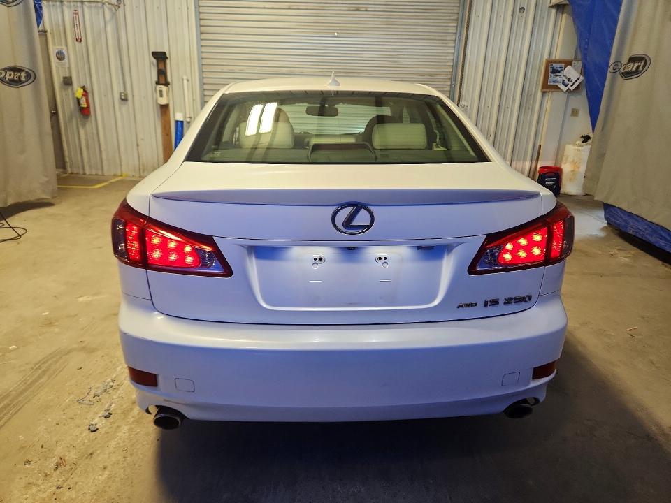 Продажа на аукционе авто 2011 Lexus Is, vin: JTHCF5C23B5049705, номер лота: 60271306