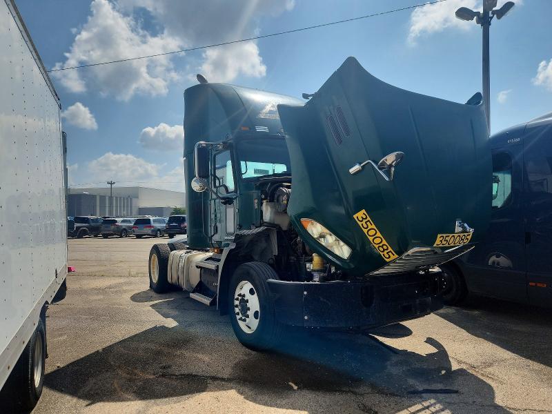 59223516 :رقم المزاد ، 1M1AW01X3GM008031 vin ، 2016 Mack 600 مزاد بيع