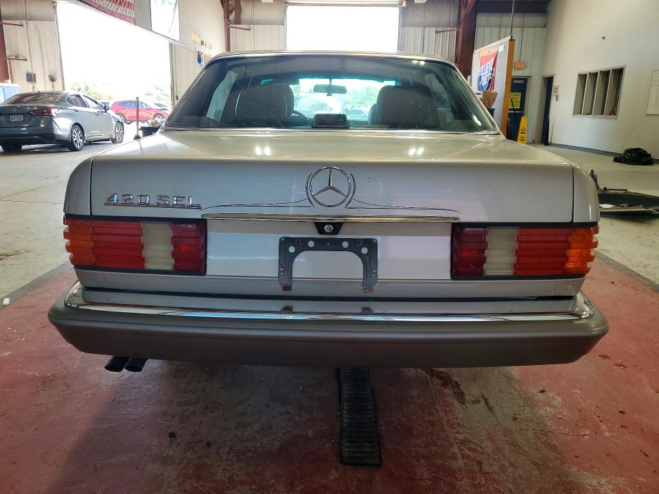 62279986 :رقم المزاد ، WDBCA35D7HA353640 vin ، 1987 Mercedes-benz 420 مزاد بيع