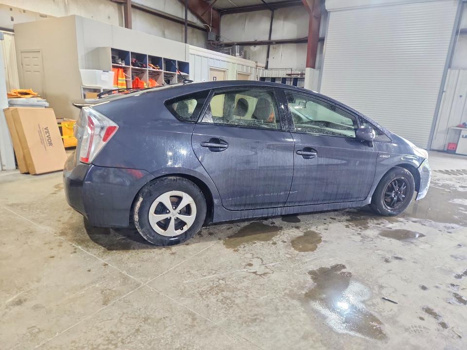 2014 Toyota Prius მანქანა იყიდება აუქციონზე, vin: JTDKN3DU4E1742721, აუქციონის ნომერი: 62766966