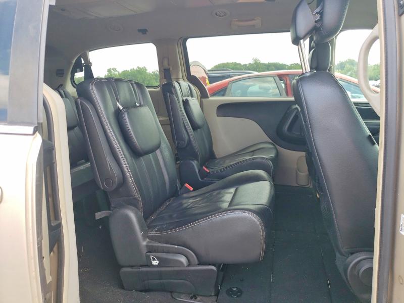 61240656 :رقم المزاد ، 2C4RC1BG1ER396175 vin ، 2014 Chrysler Town & Country مزاد بيع