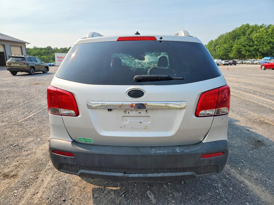 60753996 :رقم المزاد ، 5XYKT3A10BG102615 vin ، 2011 Kia Sorento مزاد بيع