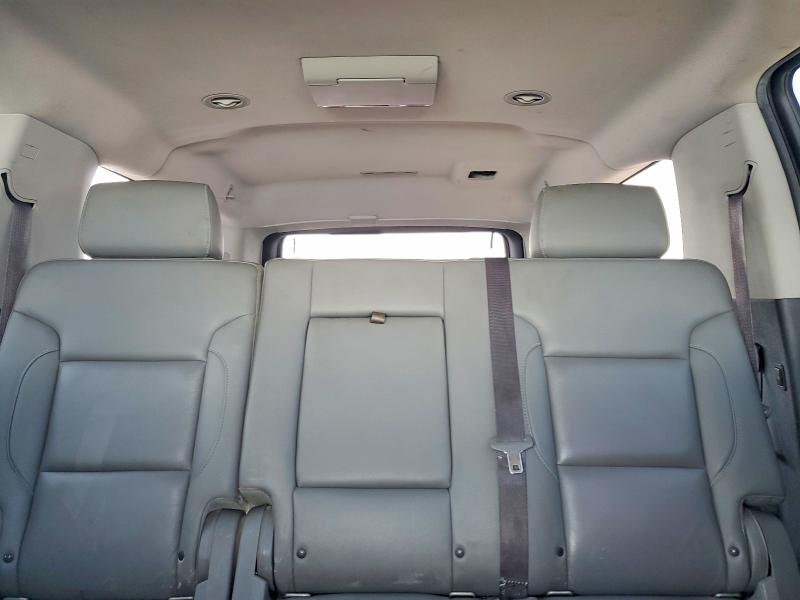 Продажа на аукционе авто 2017 Chevrolet Suburban, vin: 1GNSKHKC7HR242288, номер лота: 62219946