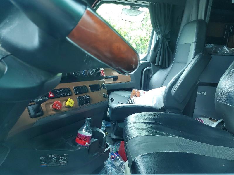 Продажа на аукционе авто 2020 Freightliner Cascadia 126, vin: 3AKJHHDR8LSLU5524, номер лота: 61395206