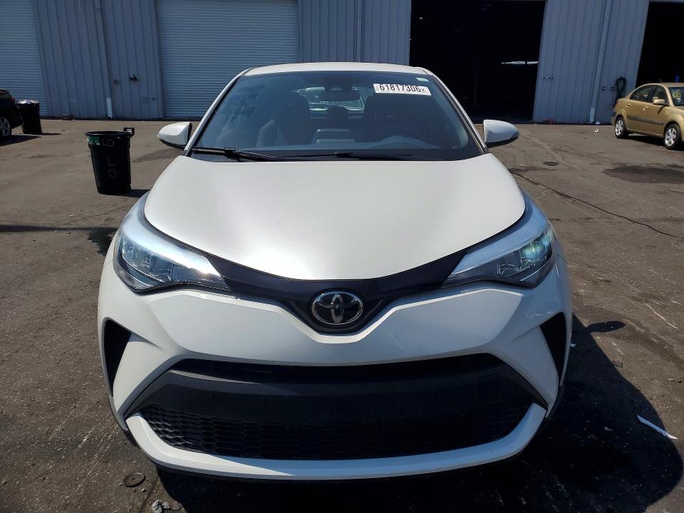 Продажа на аукционе авто 2022 Toyota C-hr, vin: NMTKHMBX3NR145264, номер лота: 61817306