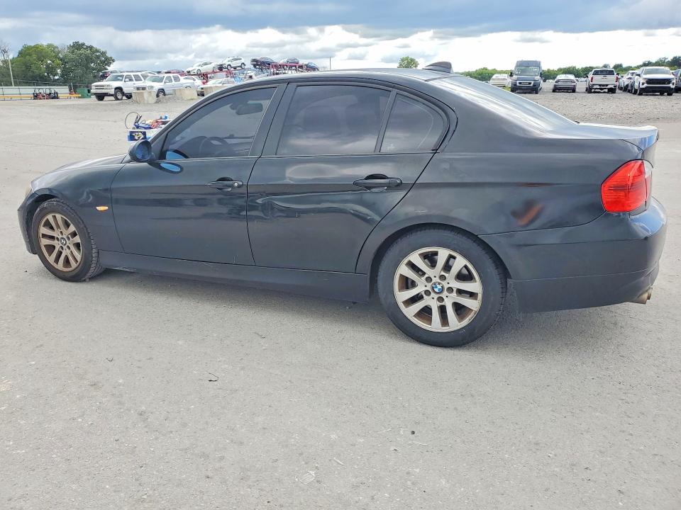 Продажа на аукционе авто 2007 Bmw 328, vin: WBAVA33517KX79142, номер лота: 61087256
