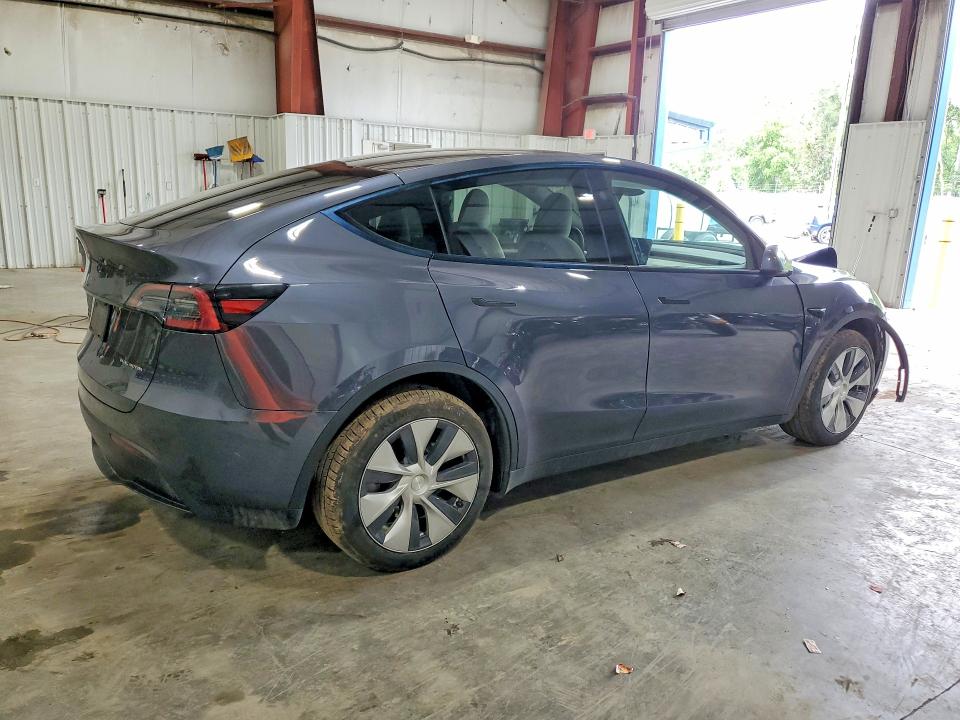 59828046 :رقم المزاد ، 7SAYGDEE2PF838670 vin ، 2023 Tesla Model Y مزاد بيع