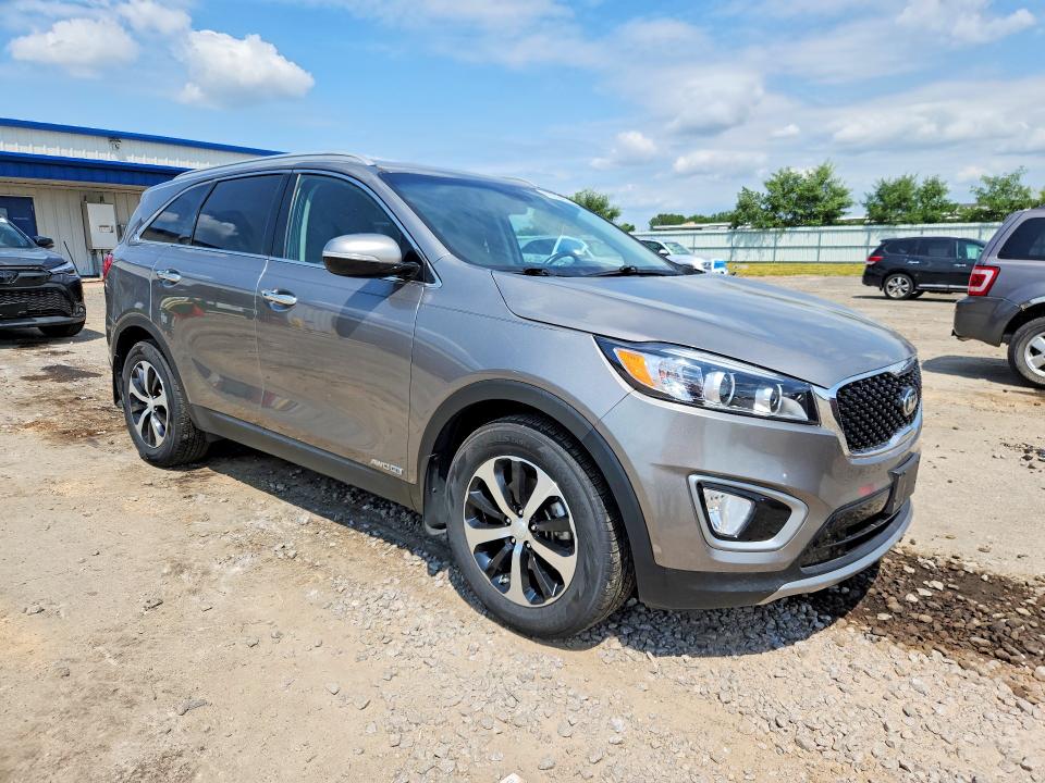 Продажа на аукционе авто 2017 Kia Sorento, vin: 5XYPHDA56HG225571, номер лота: 62238486