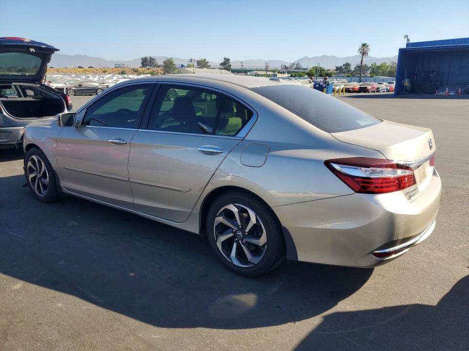 Продажа на аукционе авто 2016 Honda Accord, vin: 1HGCR2F79GA245324, номер лота: 61640826