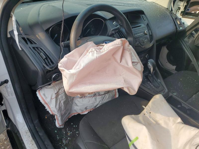 Продаж на аукціоні авто 2017 Ford Focus, vin: 1FADP3K23HL318353, номер лоту: 60946346