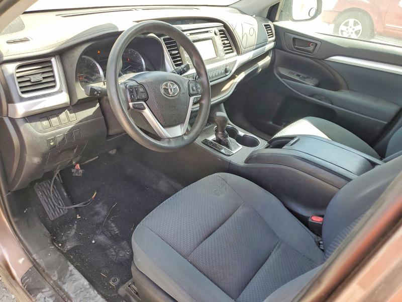 55477246 :رقم المزاد ، 5TDBZRFH8KS982070 vin ، 2019 Toyota Highlander مزاد بيع