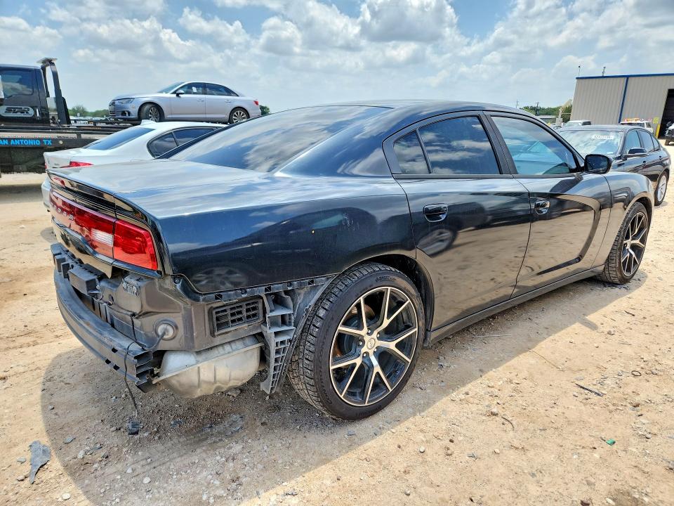 2013 Dodge Charger მანქანა იყიდება აუქციონზე, vin: 2C3CDXBG8DH554414, აუქციონის ნომერი: 61959826