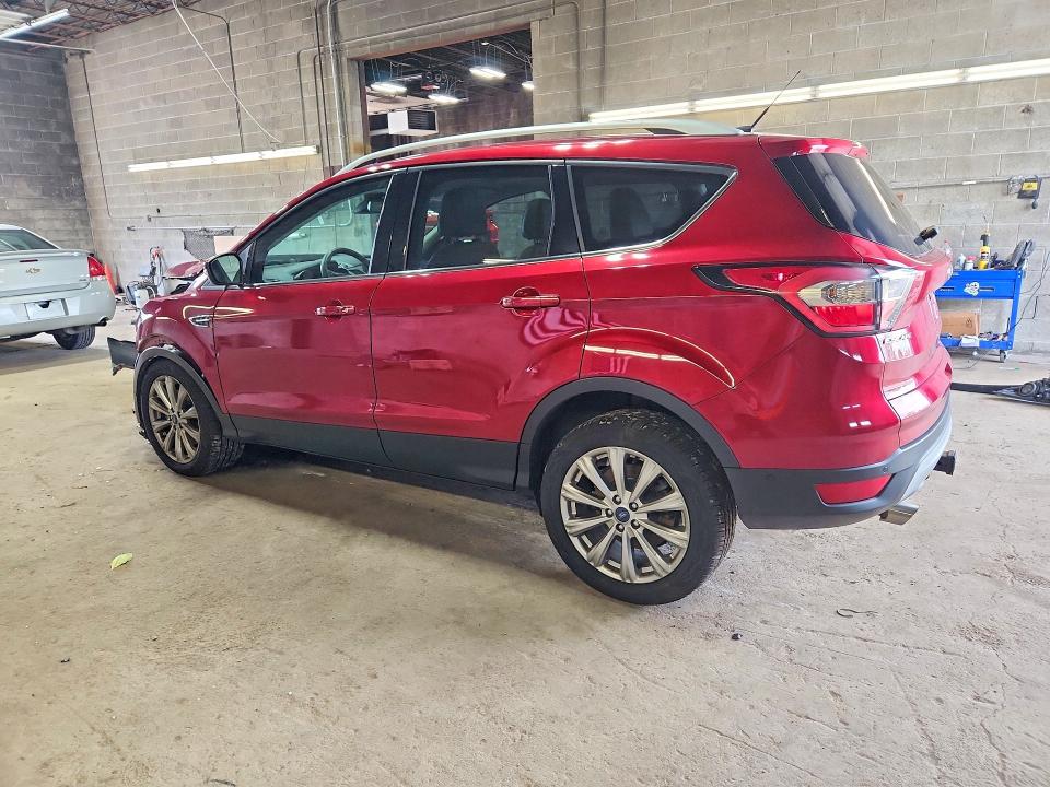 Продажа на аукционе авто 2017 Ford Escape, vin: 1FMCU9J91HUB75960, номер лота: 61804696
