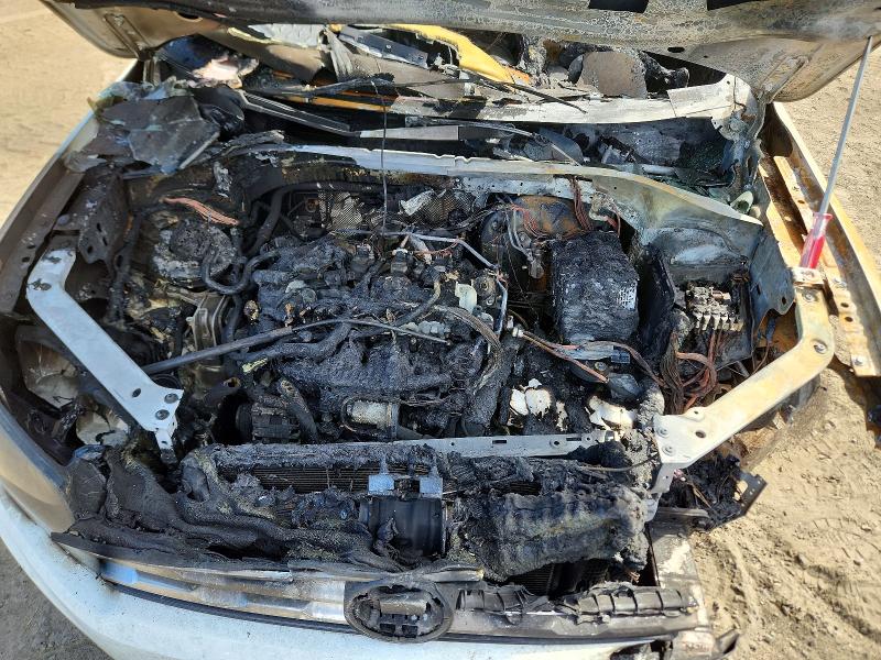 60112726 :رقم المزاد ، 3VV1B7AX8MM080719 vin ، 2021 Volkswagen Tiguan مزاد بيع