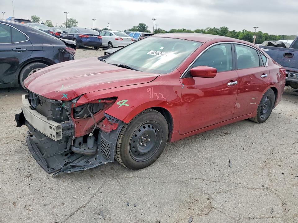 62592986 :رقم المزاد ، 1N4AL3AP3JC195266 vin ، 2018 Nissan Altima مزاد بيع