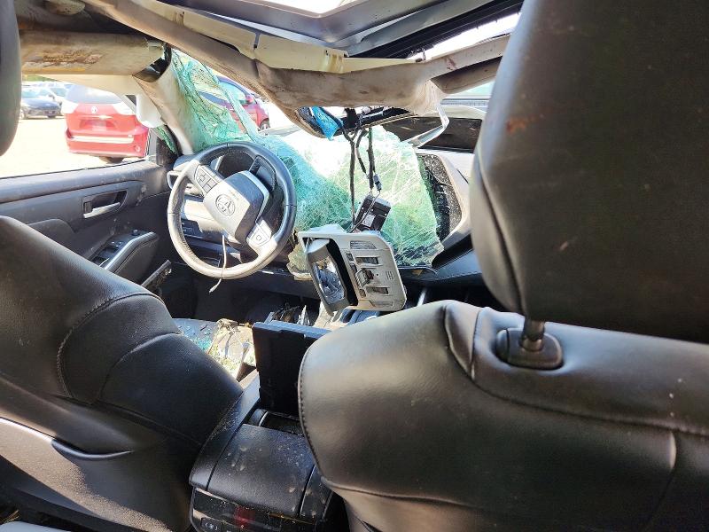 Aukcja sprzedaży 2022 Toyota Highlander, vin: 5TDGZRBH0NS578714, numer aukcji: 73342655