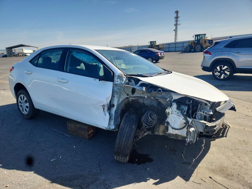 Продаж на аукціоні авто 2017 Toyota Corolla, vin: 5YFBURHE7HP672611, номер лоту: 59729976