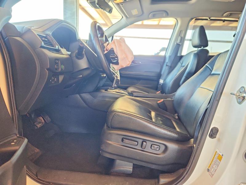 59248126 :رقم المزاد ، 5FNYF6H63KB068343 vin ، 2019 Honda Pilot مزاد بيع