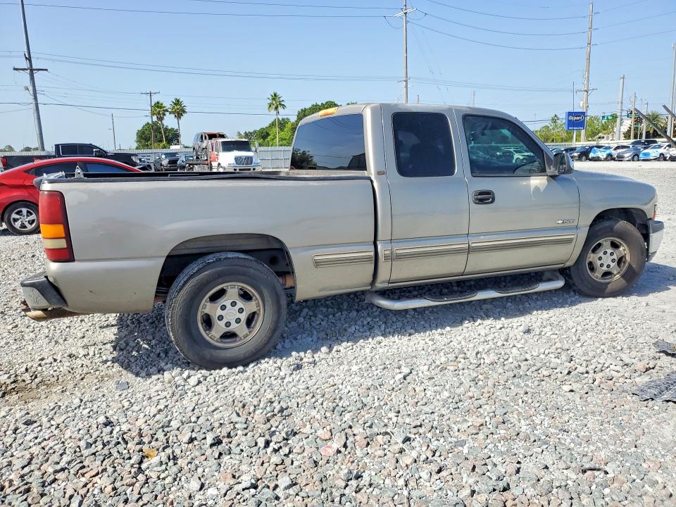 60601326 :رقم المزاد ، 1GCEC19T4YZ260179 vin ، 2000 Chevrolet Silverado مزاد بيع