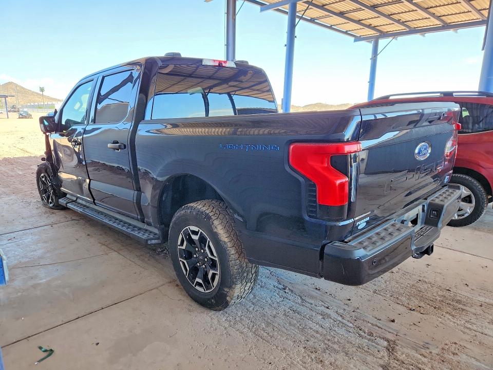 63289786 :رقم المزاد ، 1FTVW1EL8NWG14926 vin ، 2022 Ford F150 مزاد بيع