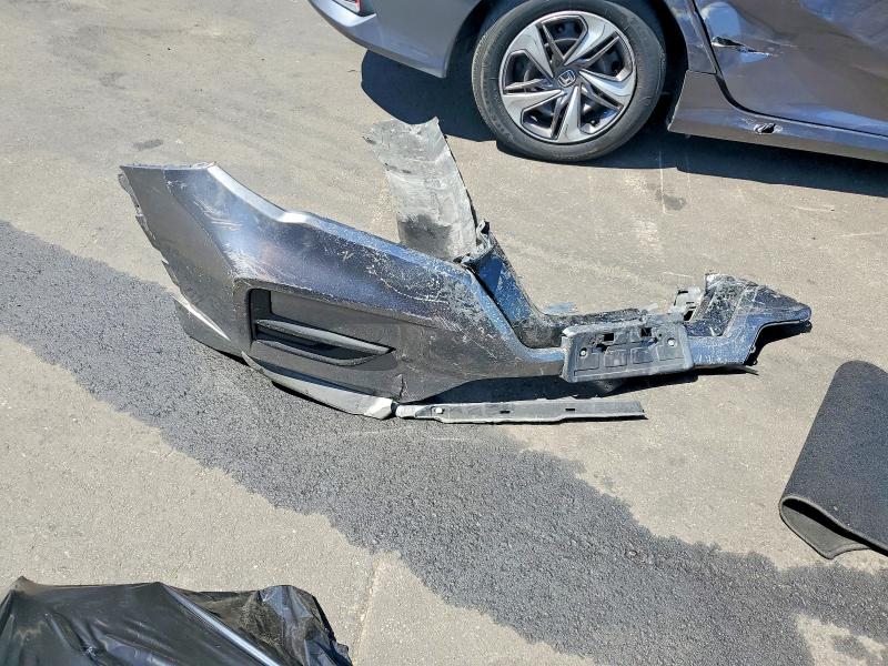 63532626 :رقم المزاد ، KNMAT2MT7JP576656 vin ، 2018 Nissan Rogue مزاد بيع