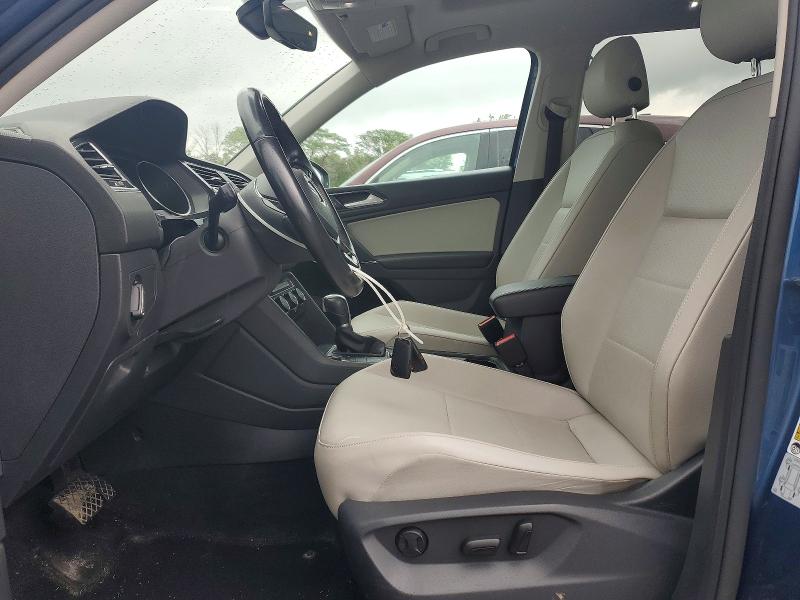 Продаж на аукціоні авто 2018 Volkswagen Tiguan, vin: 3VV2B7AX0JM102714, номер лоту: 63291686