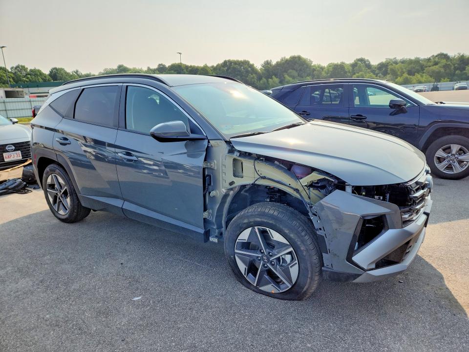2026 Hyundai Tucson მანქანა იყიდება აუქციონზე, vin: 5NMJBCDE3TH748087, აუქციონის ნომერი: 61880506