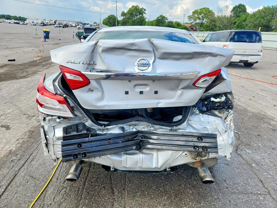 2017 Nissan Altima მანქანა იყიდება აუქციონზე, vin: 1N4AL3AP7HN346446, აუქციონის ნომერი: 61378606