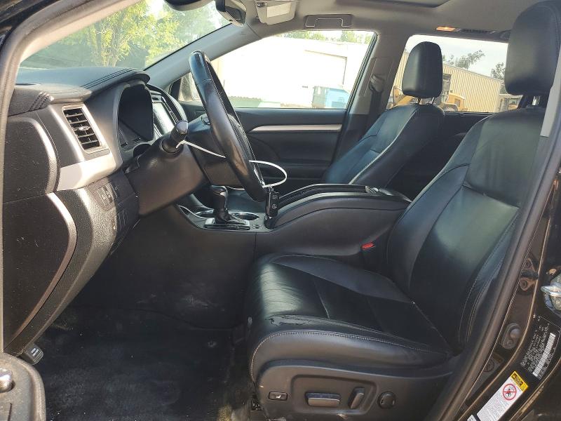 Продаж на аукціоні авто 2019 Toyota Highlander, vin: 5TDKZRFHXKS355449, номер лоту: 61387546