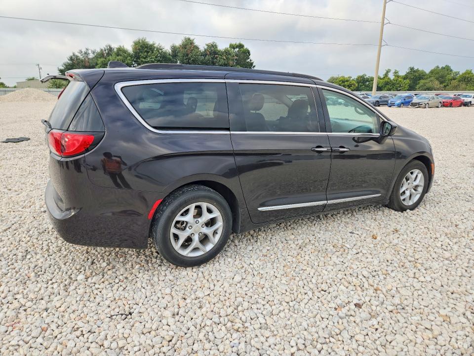 Продажа на аукционе авто 2017 Chrysler Pacifica, vin: 2C4RC1BG4HR603324, номер лота: 62282586