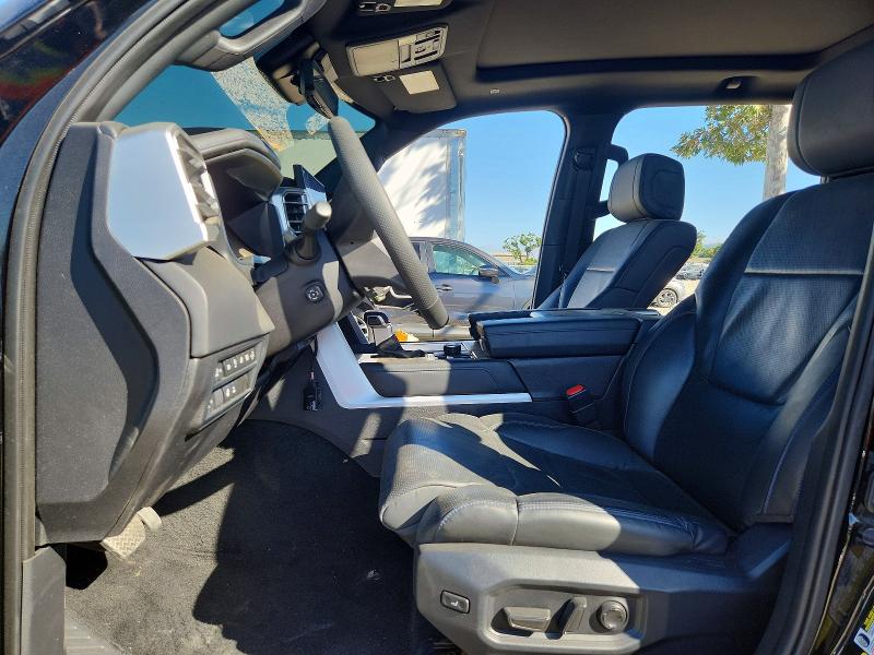 59301356 :رقم المزاد ، 5TFNA5DB4SX326602 vin ، 2025 Toyota Tundra مزاد بيع