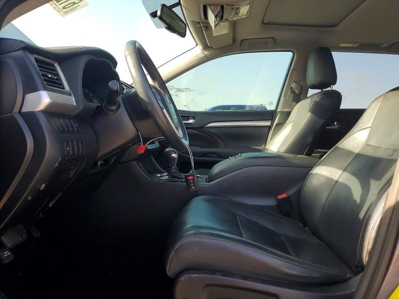 Продажа на аукционе авто 2015 Toyota Highlander, vin: 5TDKKRFH9FS074625, номер лота: 61220276