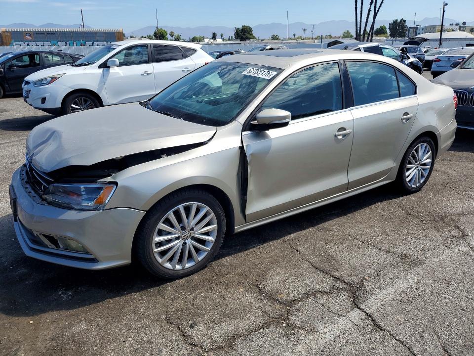 Auction sale of the 2015 Volkswagen Jetta, vin: 3VWD17AJXFM204421, lot number: 62705176