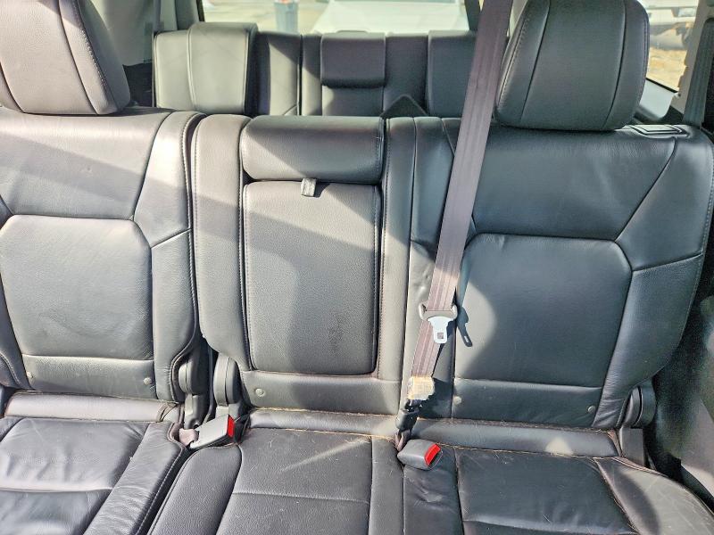 Продажа на аукционе авто 2015 Honda Pilot, vin: 5FNYF4H93FB030826, номер лота: 58080166