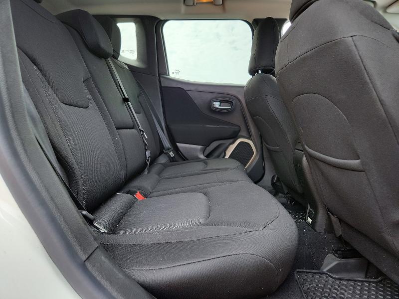 61546326 :رقم المزاد ، ZACCJBBT8GPE05248 vin ، 2016 Jeep Renegade مزاد بيع
