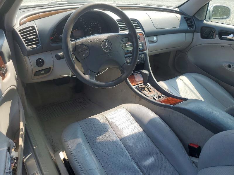 2000 Mercedes-benz Clk მანქანა იყიდება აუქციონზე, vin: WDBLJ65G0YF121024, აუქციონის ნომერი: 62935256