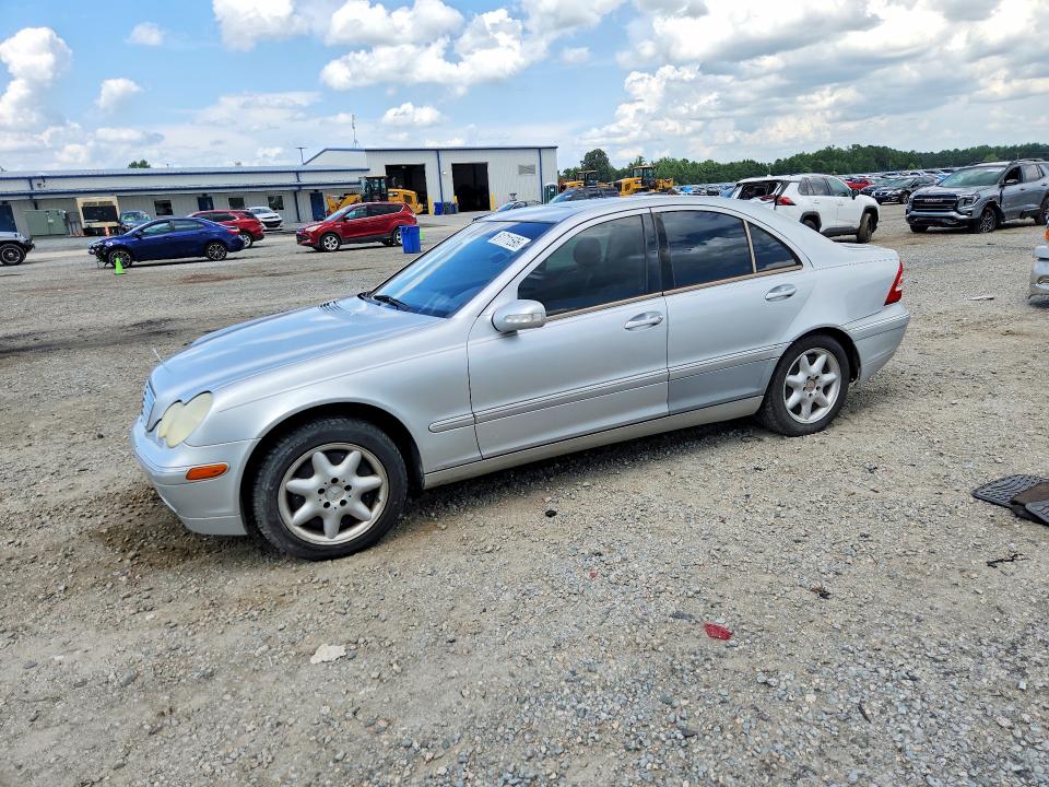 Auction sale of the 2001 Mercedes-benz C, vin: WDBRF61J71F077123, lot number: 61711596