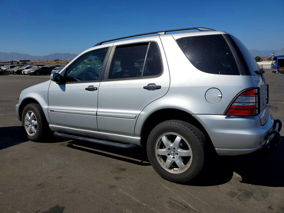 2003 Mercedes-benz Ml მანქანა იყიდება აუქციონზე, vin: 4JGAB57E33A430578, აუქციონის ნომერი: 62711936