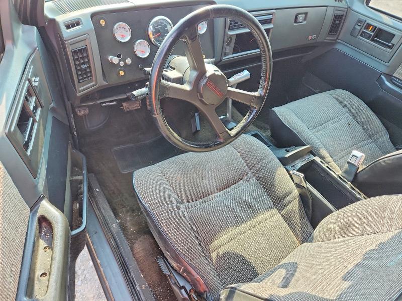 61700786 :رقم المزاد ، 1GNCS18R4J0132185 vin ، 1988 Chevrolet Blazer مزاد بيع